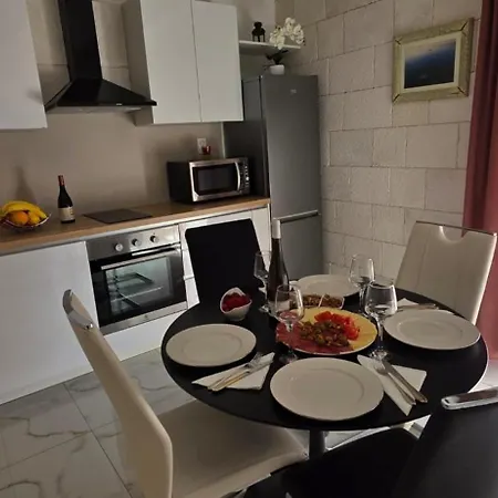 Apartmán Dinko *